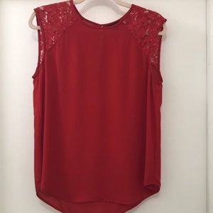 JCrew size 6 sleeveless blouse with lace detail.